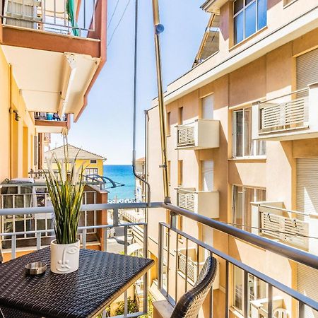 'Nature Home' 30Mt Sea -Central Station -Netflix Pietra Ligure Buitenkant foto